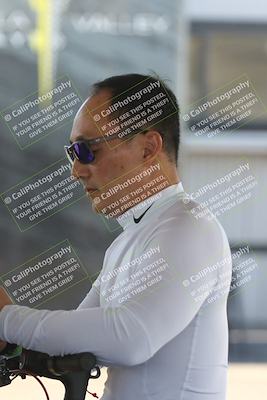 media/Oct-30-2025-Racers Edge (Thu) [[dabbdaf680]]/1-Around the Pits- Track Walk/